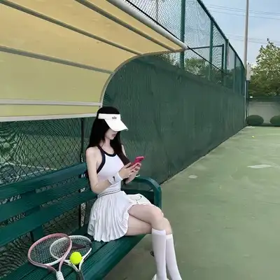 董怡